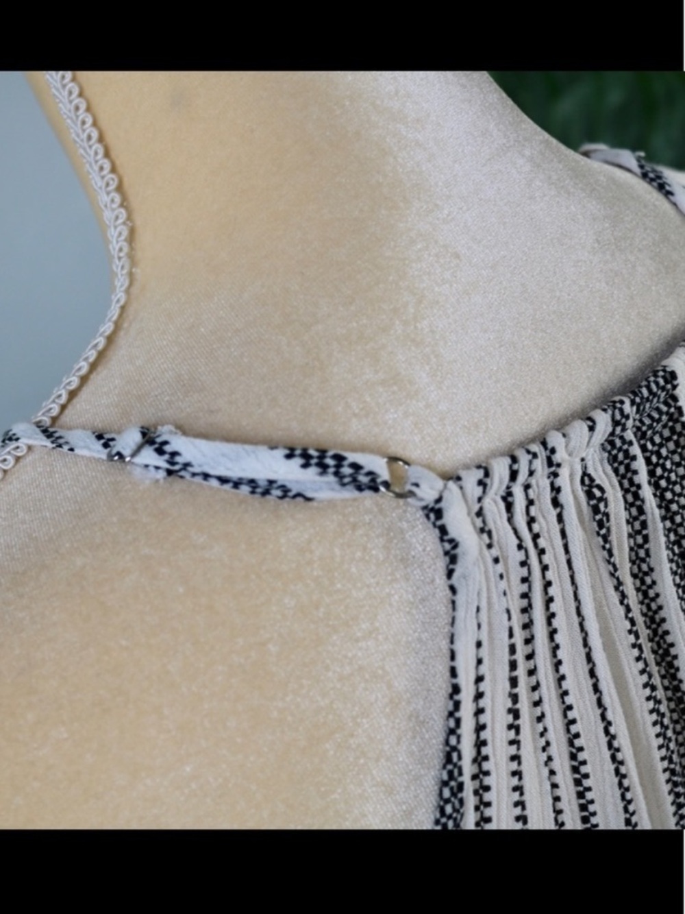 Staccato Wrap Style Tank Top - Picture 5 of 9
